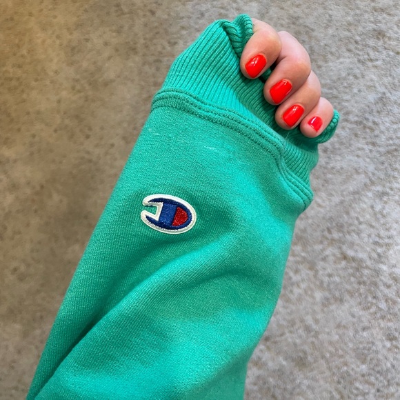 Green Champion Crewneck - Picture 4 of 5